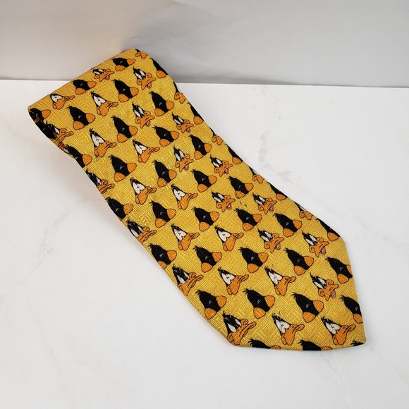 Warner Bros. Other - Warner Brothers Studio Daffy Duck Silk Tie Yellow
